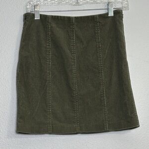 Vintage Ralph Lauren Olive Green Women’s Size 0 Corduroy Mini Short Skirt Preppy
